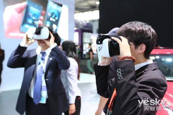 第二屆CES Asia展會:VR/可穿戴設備成新風尚(圖1) 第二屆CES Asia展會:VR/可穿戴設備成新風尚(圖1)