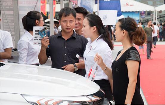 2016深圳汽車展覽會圓滿收官 再創淡季銷量新高(圖2)