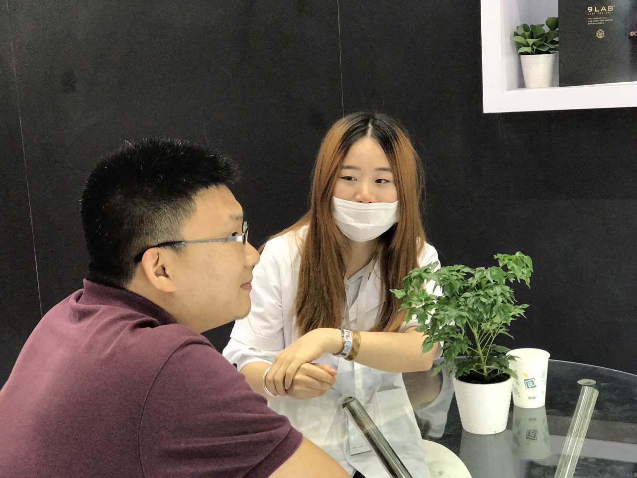 美博會(huì)(上海CBE)現(xiàn)場(chǎng)直擊(圖2) 美博會(huì)(上海CBE)現(xiàn)場(chǎng)直擊(圖2)